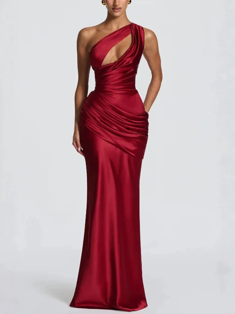 Émeraude One-Shoulder Satin Gown