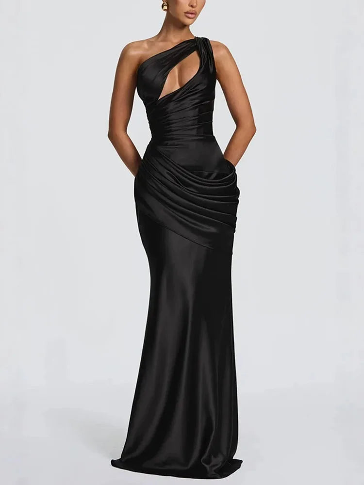 Émeraude One-Shoulder Satin Gown