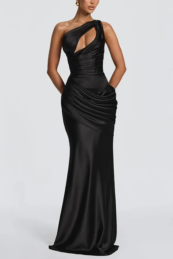 Émeraude One-Shoulder Satin Gown